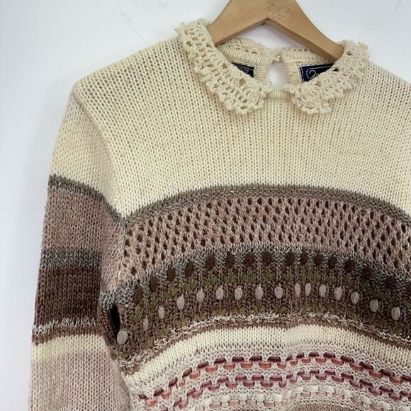 2OANS Knits by Mariea Kim Women’s Neutral Crochet Peter Pan Collar Sweater - Picture 6 of 12